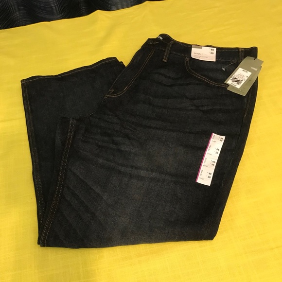 Jeans - Picture 2 of 3